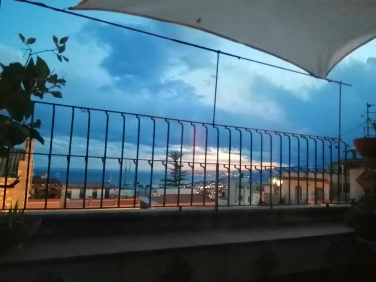 Aly Art Apartment Taormina Duomo, Gulf & Etna View Extérieur photo