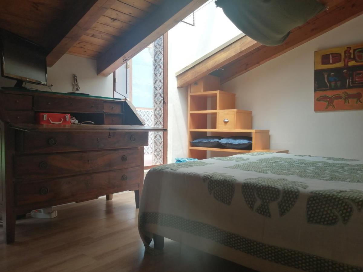 Aly Art Apartment Taormina Duomo, Gulf & Etna View Extérieur photo